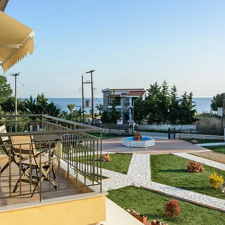 Glafki Luxury Aparthotel *