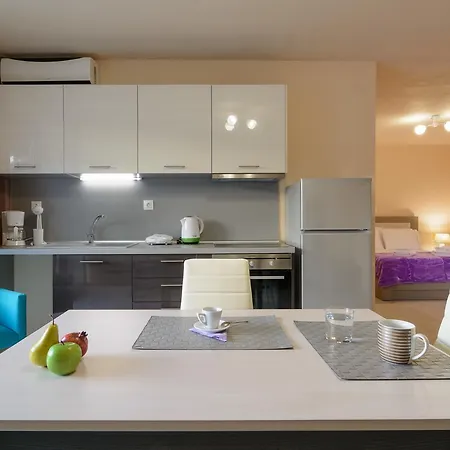 Glafki Luxury Aparthotel
