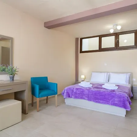 Glafki Luxury Aparthotel