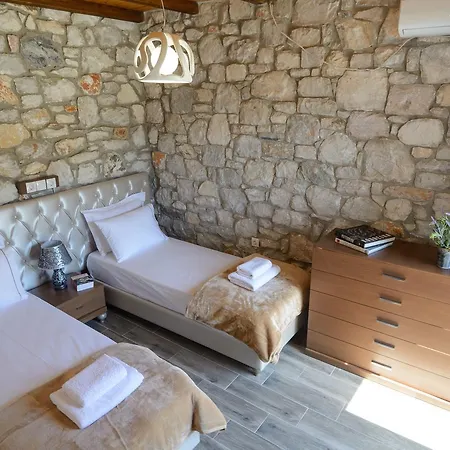 Aparthotel Glafki Luxury